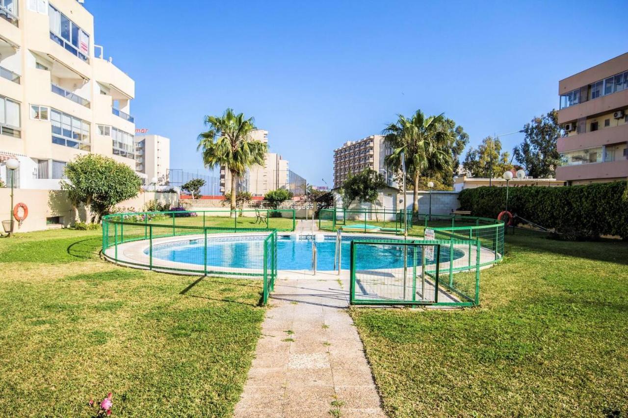 Lovely Apartment In Torremolinos Views Of The Sea, Pool, Terrace, Sofa Bed And Fully Equipped Kitchen Εξωτερικό φωτογραφία